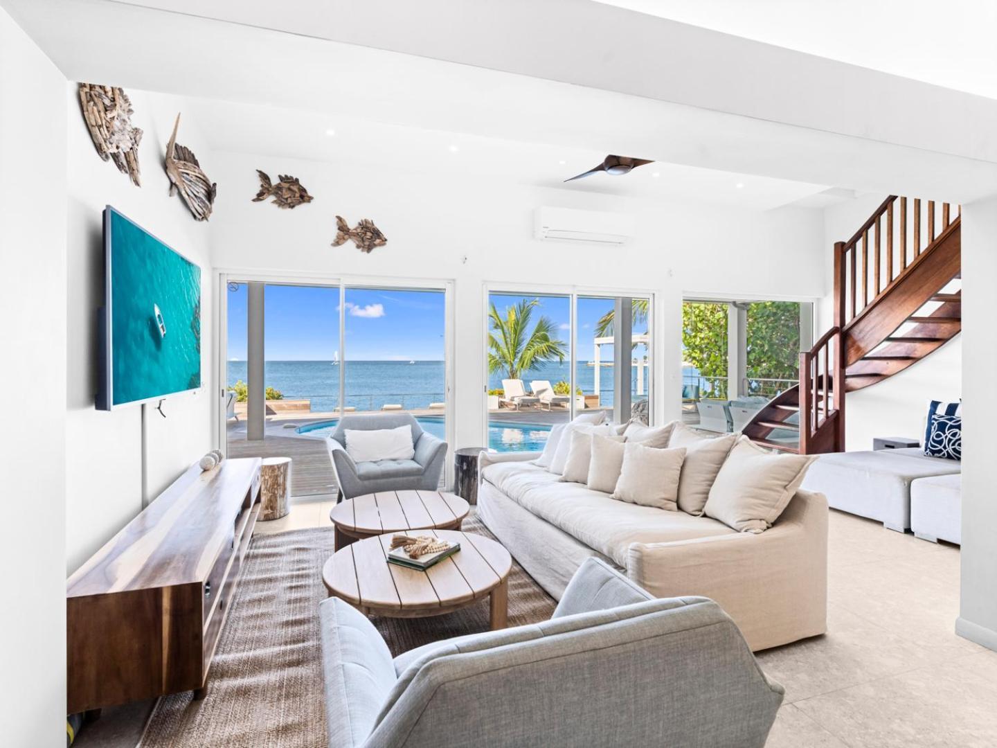 Surfsong Villa- Luxury Water Front Villa For 12 Maho Luaran gambar